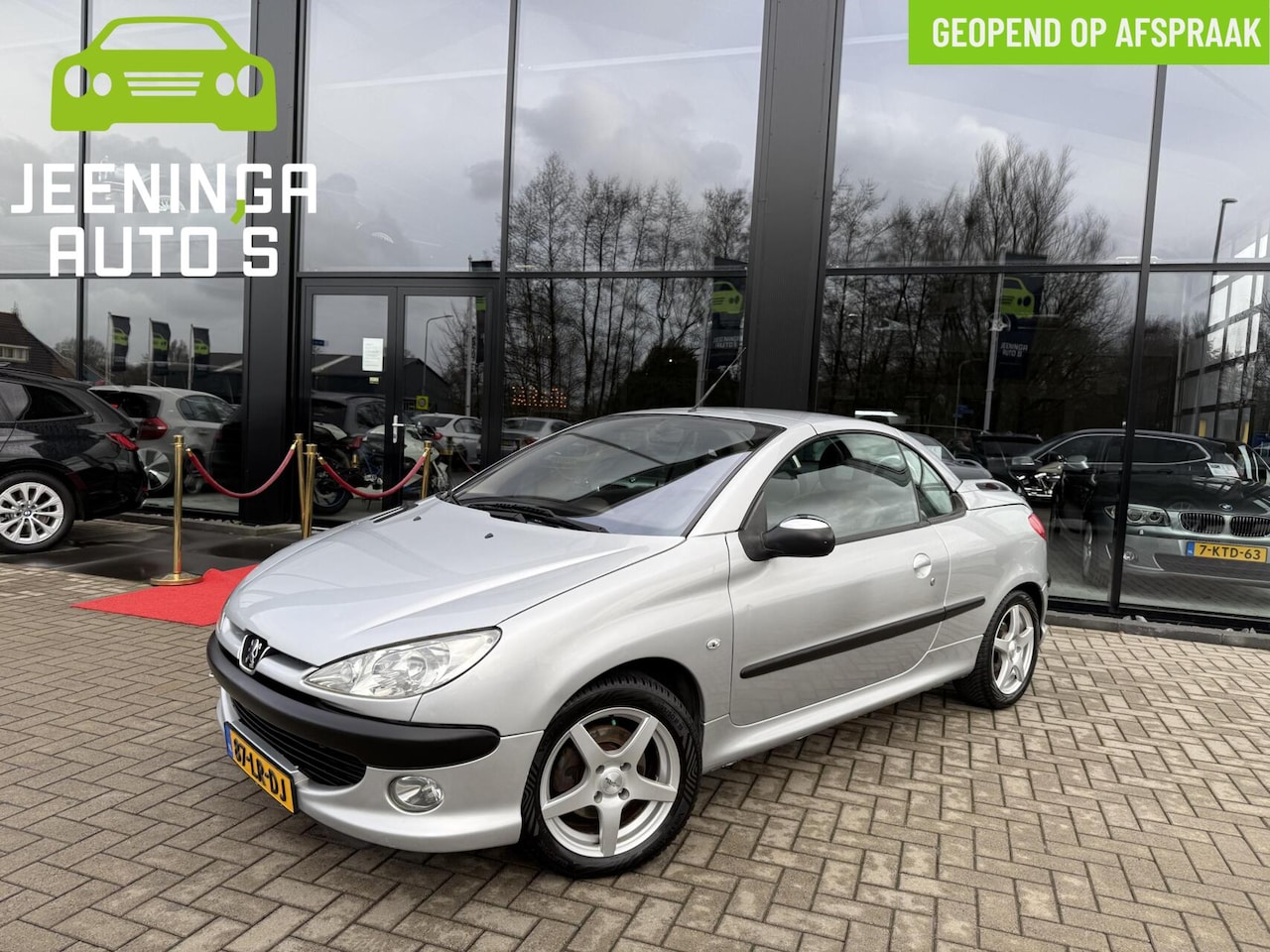 Peugeot 206 CC - 1.6-16V|Airco|Trekhaak - AutoWereld.nl
