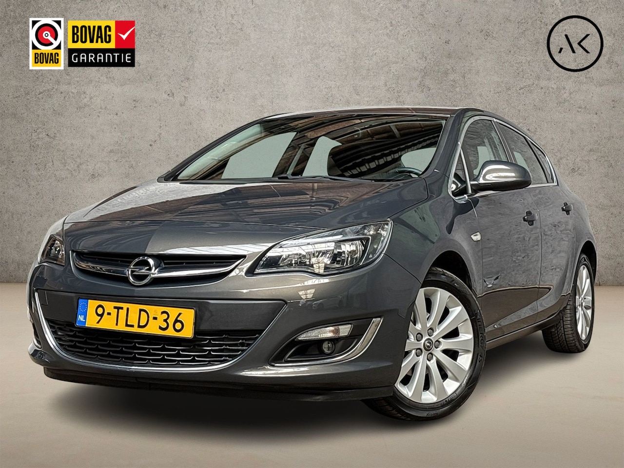 Opel Astra - 1.4 Turbo Cosmo 140Pk (NAVIGATIE, CAMERA, LM VELGEN, SPORTSTOELEN, CRUISE, ELEK PAKKET, NI - AutoWereld.nl