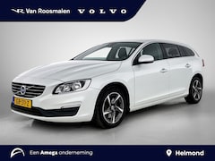 Volvo V60 - T3 Momentum | Navigatie | Cruise Control | Trekhaak | Climate Pa