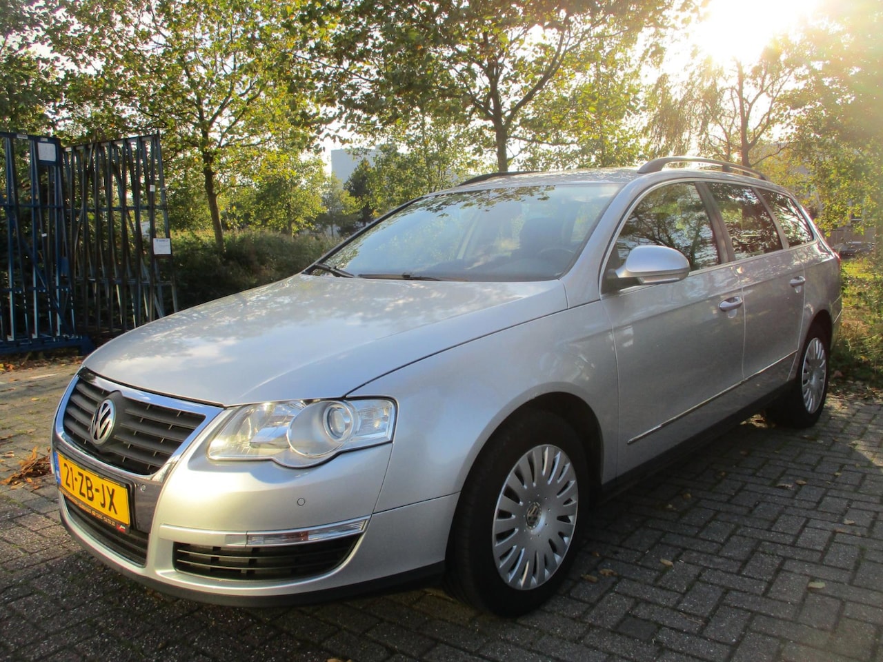 Volkswagen Passat Variant - 2.0 FSI Comfortline Business 2.0 FSI Comfortline Business - AutoWereld.nl