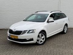 Skoda Octavia Combi - 1.0 TSI Greentech Stoelverwarming Clima Cruise Carplay Pdc Allseason
