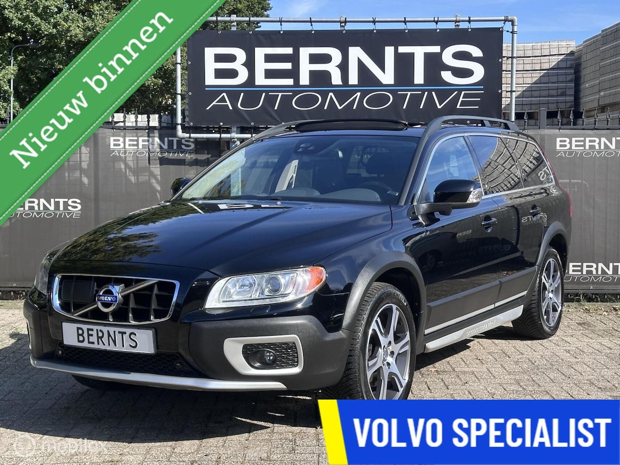 Volvo XC70 - 3.0 T6|Adaptive Cruise control|BLIS|Trekhaakafneembaar|Schuifdak|Stoelverwarming - AutoWereld.nl