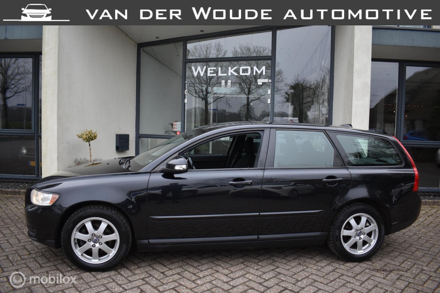 Volvo V50 - 1.6 Edition I 2010|Airco|Cruise|Navi - AutoWereld.nl