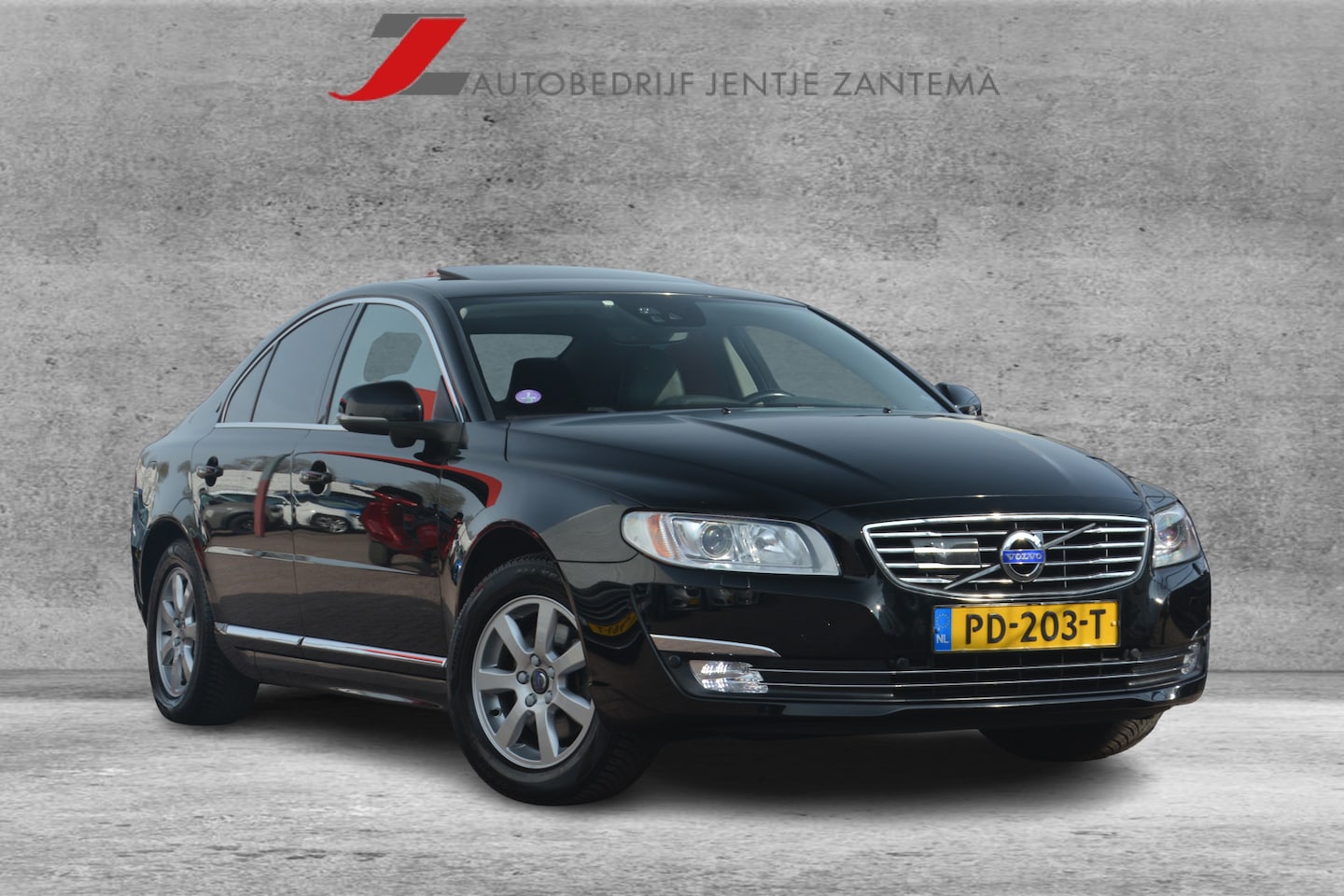 Volvo S80 - 2.0 T5 Executive | Navigatie | Leer | Stoelverwarming | Stuurverwarming | Bluetooth | Clim - AutoWereld.nl