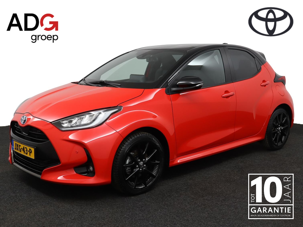 Toyota Yaris - 1.5 Hybrid Executive | Parkeersensoren | Head-up display | Half lederen bekleding | Stoelv - AutoWereld.nl