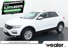 Volkswagen T-Roc - 1.0 TSI Style | 110 PK | Climate control | Parkeersensoren | Adaptive cruise control |