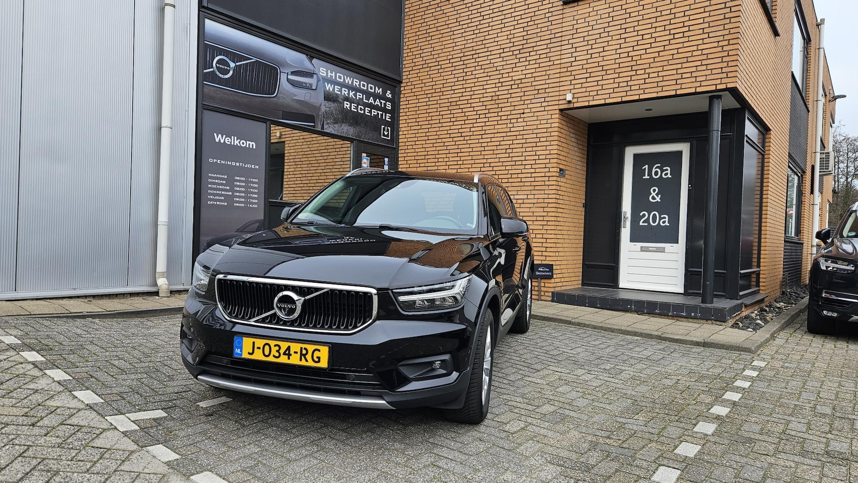 Volvo XC40 - 1.5 T3 Business Pro 1.5 T3 Business Pro - AutoWereld.nl