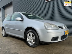 Volkswagen Golf - 1.4 Trendline