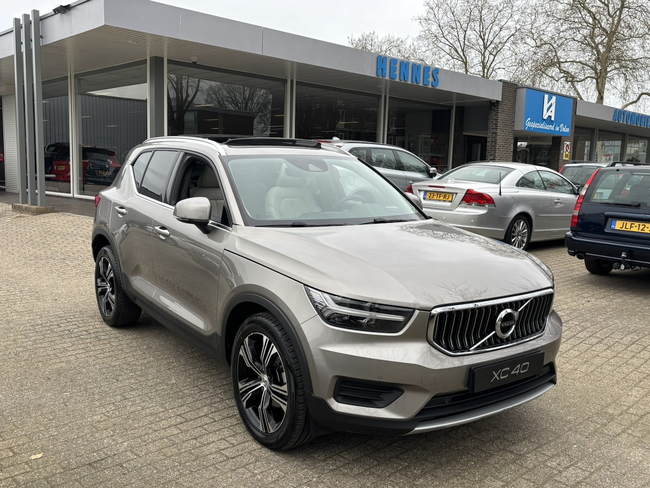 Volvo XC40 - 1.5 T3 Inscription Pano Keyless ACC - AutoWereld.nl