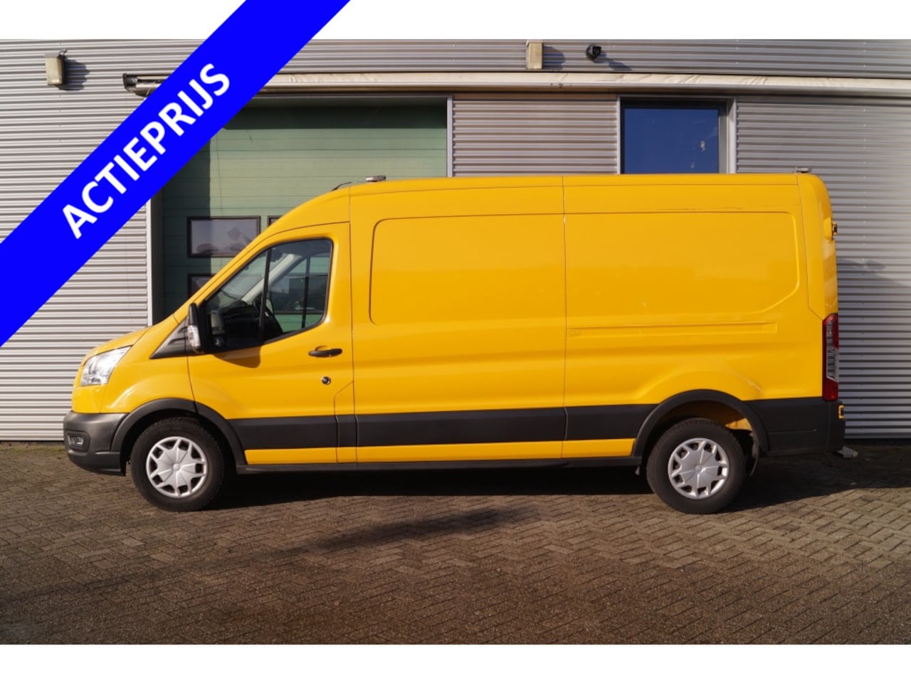 Ford Transit - 350 2.0 TDCI L3-H2 Trend -AIRCO-PDC-TREKHAAK- - AutoWereld.nl
