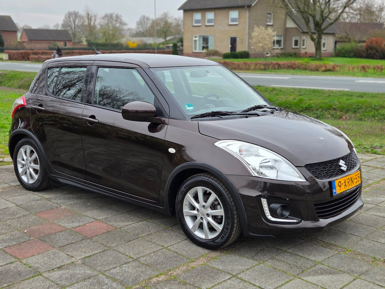 Suzuki Swift - 1.2 Dynamic EASSS 5DRS AIRCO NAP - AutoWereld.nl