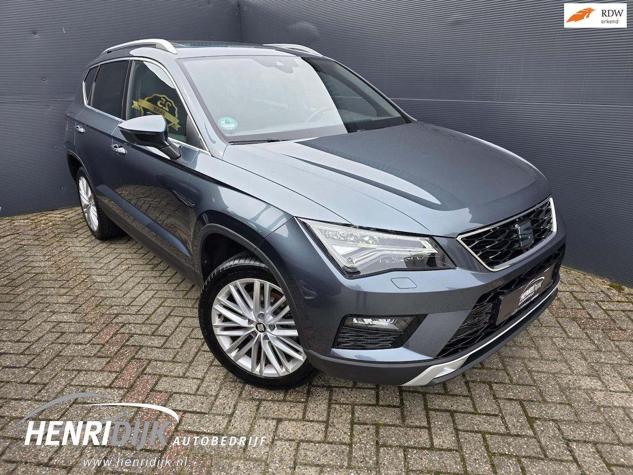 SEAT Ateca - 1.4 EcoTSI Xcellence Pano / 360 Camera / Trekhaak / Navi / PDC / ACC / LED - AutoWereld.nl