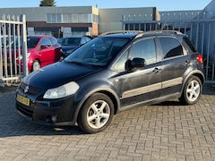 Suzuki SX4 - 1.6 Shogun 5 deurs AIRCO l TREKHAAK l MTF-STUUR l ELEK PAKKET INRUIL KOOPJE