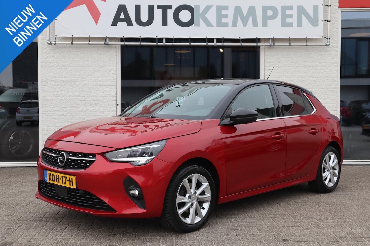 Opel Corsa - 1.2 EDITION SPORT SKY PANO|APPLE|CAMERA|TREKHAAK|STOEL/STUUR VERWARMING - AutoWereld.nl