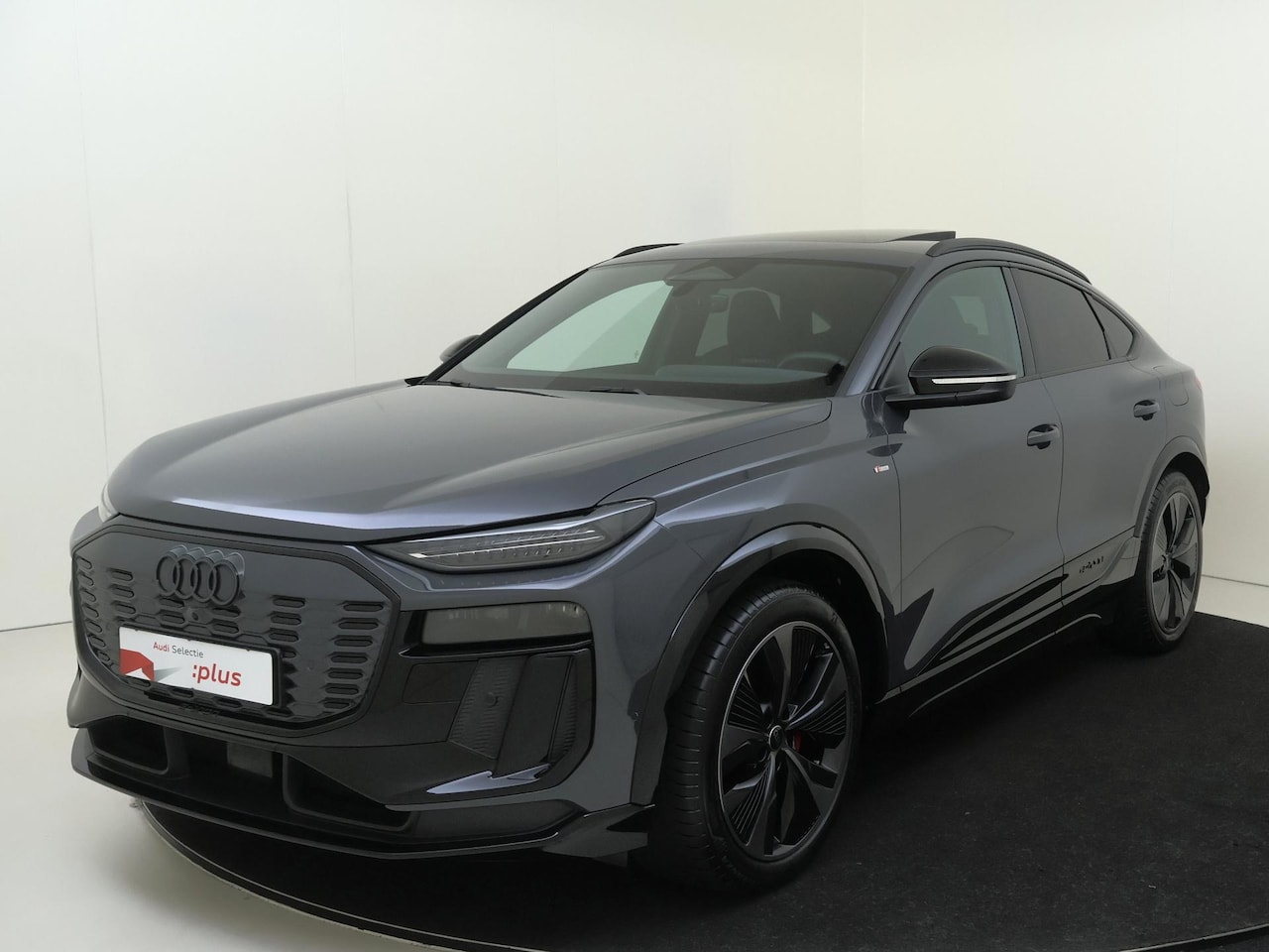 Audi Q6 Sportback e-tron - S edition performance 100 kWh | Panoramadak | Trekhaak | 360 camera | Leder/alcantara spor - AutoWereld.nl