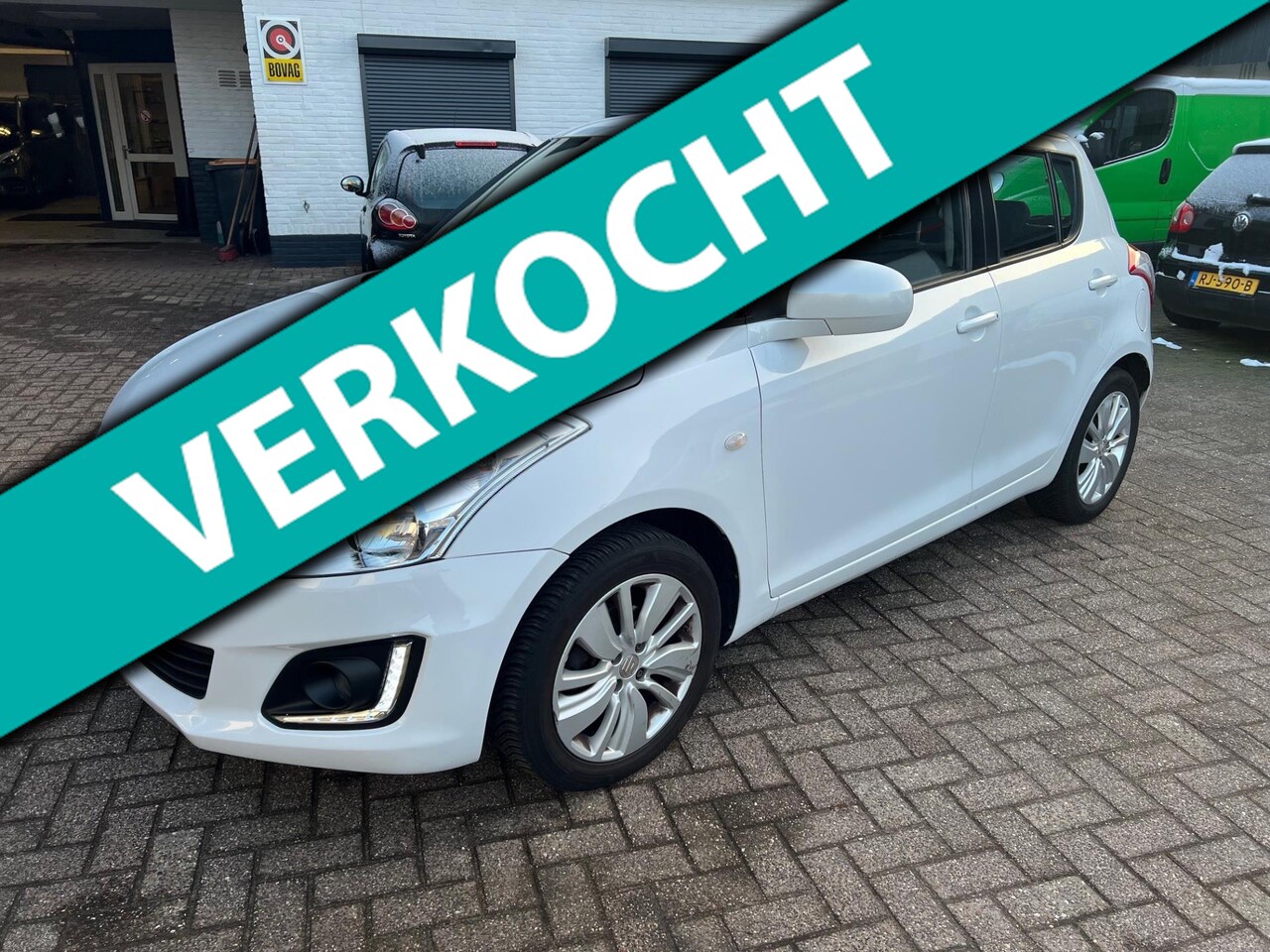 Suzuki Swift - 1.2 Exclusive 5 drs AIRCO BJ 2015 - AutoWereld.nl