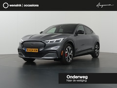 Ford Mustang Mach-E - Extended First Edition AWD 98 kWh | SOH 94, 1% | Trekhaak | Panoramadak | 360° Camera | B&