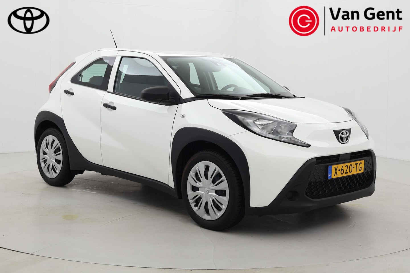Toyota Aygo X - 1.0 VVT-i MT | Apple Carplay / Android Auto | Airco | Adaptive Cruise | Rijstrooksensor - AutoWereld.nl