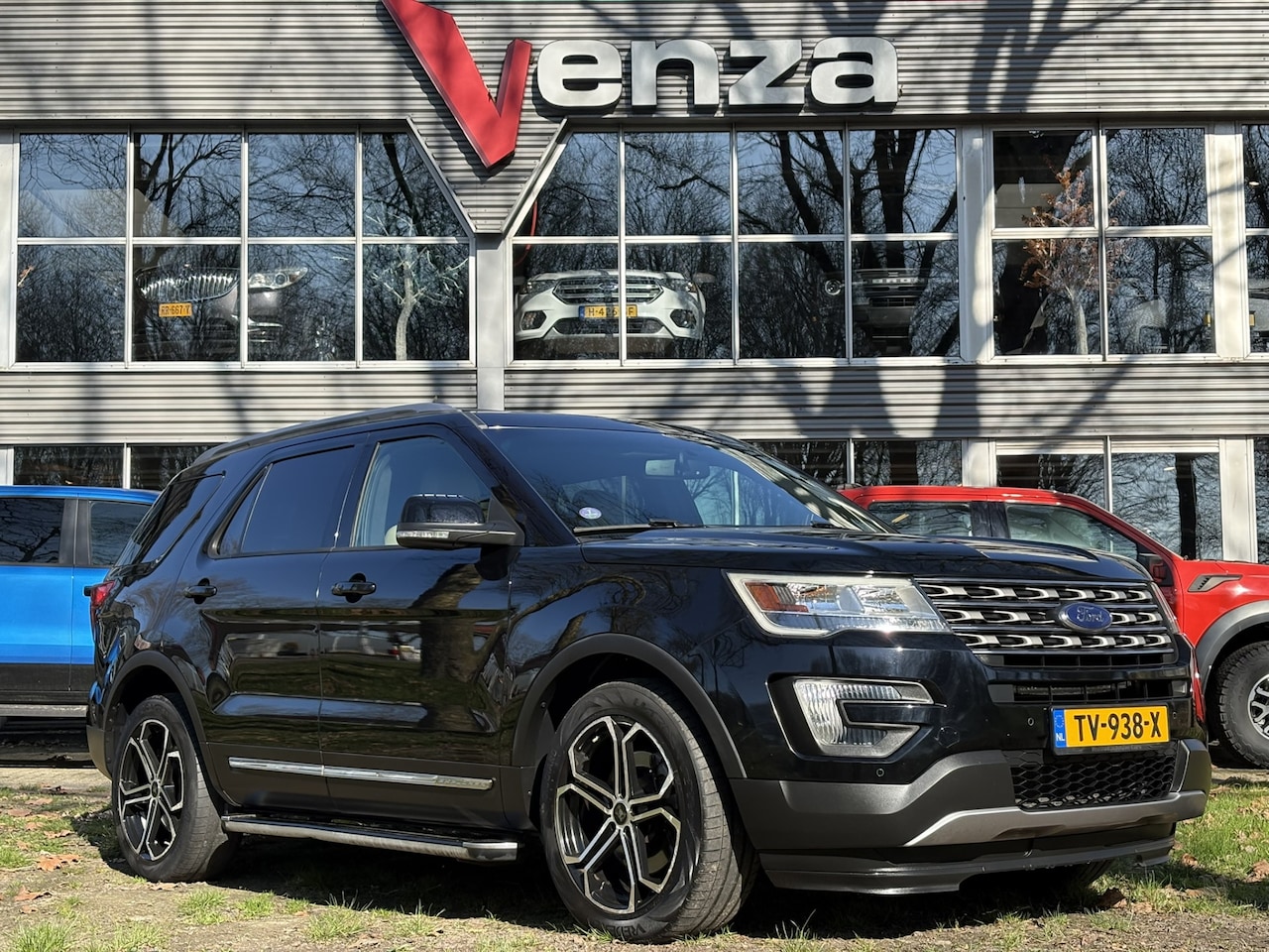 Ford Explorer - 2.3 EcoBoost XLT - AutoWereld.nl