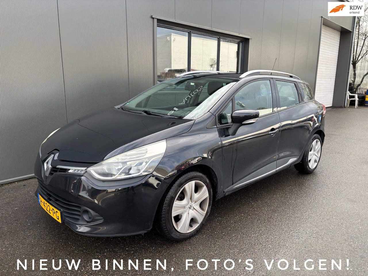 Renault Clio Estate - 1.2 16v Expression / Navigatie / Parkeersensoren achter! - AutoWereld.nl