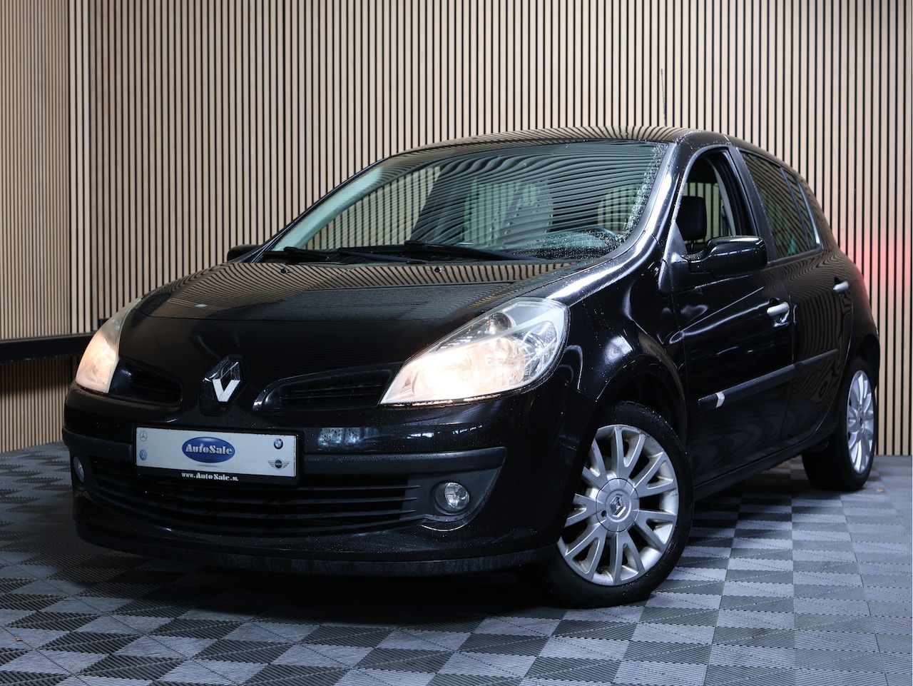 Renault Clio - 1.2 TCE Collection CRUISE AIRCO "09 - AutoWereld.nl