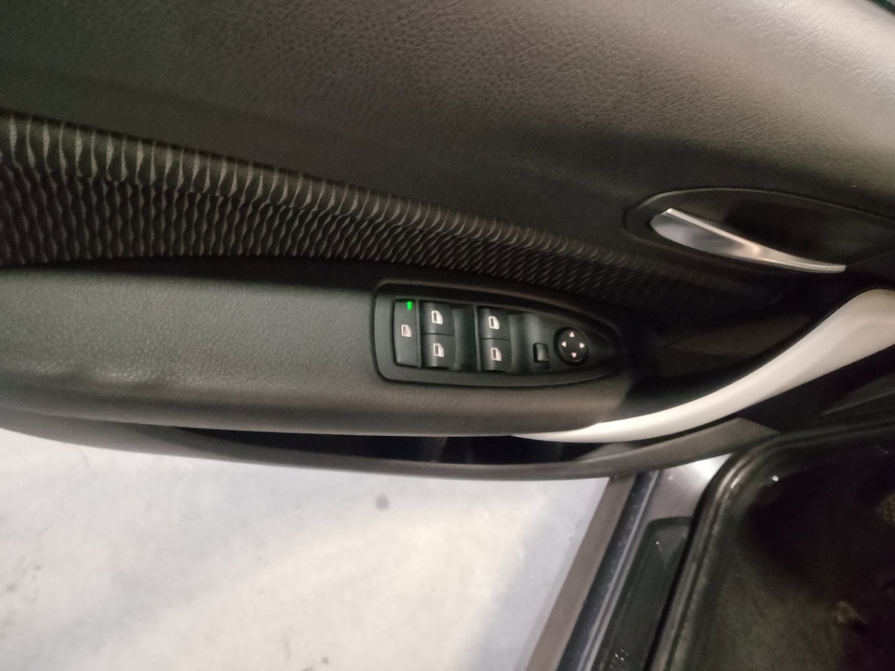 BMW 1-serie - 116i 116i - AutoWereld.nl