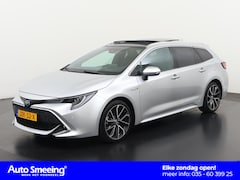Toyota Corolla Touring Sports - 2.0 Hybrid Executive | Panoramadak | Head-up | JBL Audio | Zondag Open