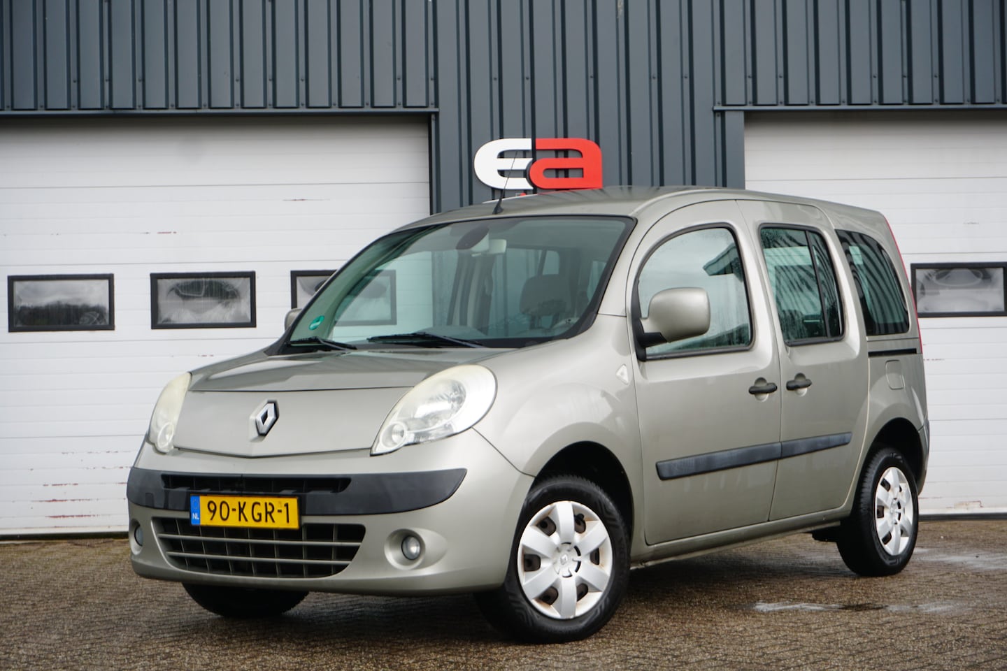 Renault Kangoo Family - 1.6-16V Expression 2X SCHUIFDEUR | CRUISE | AIRCO | - AutoWereld.nl