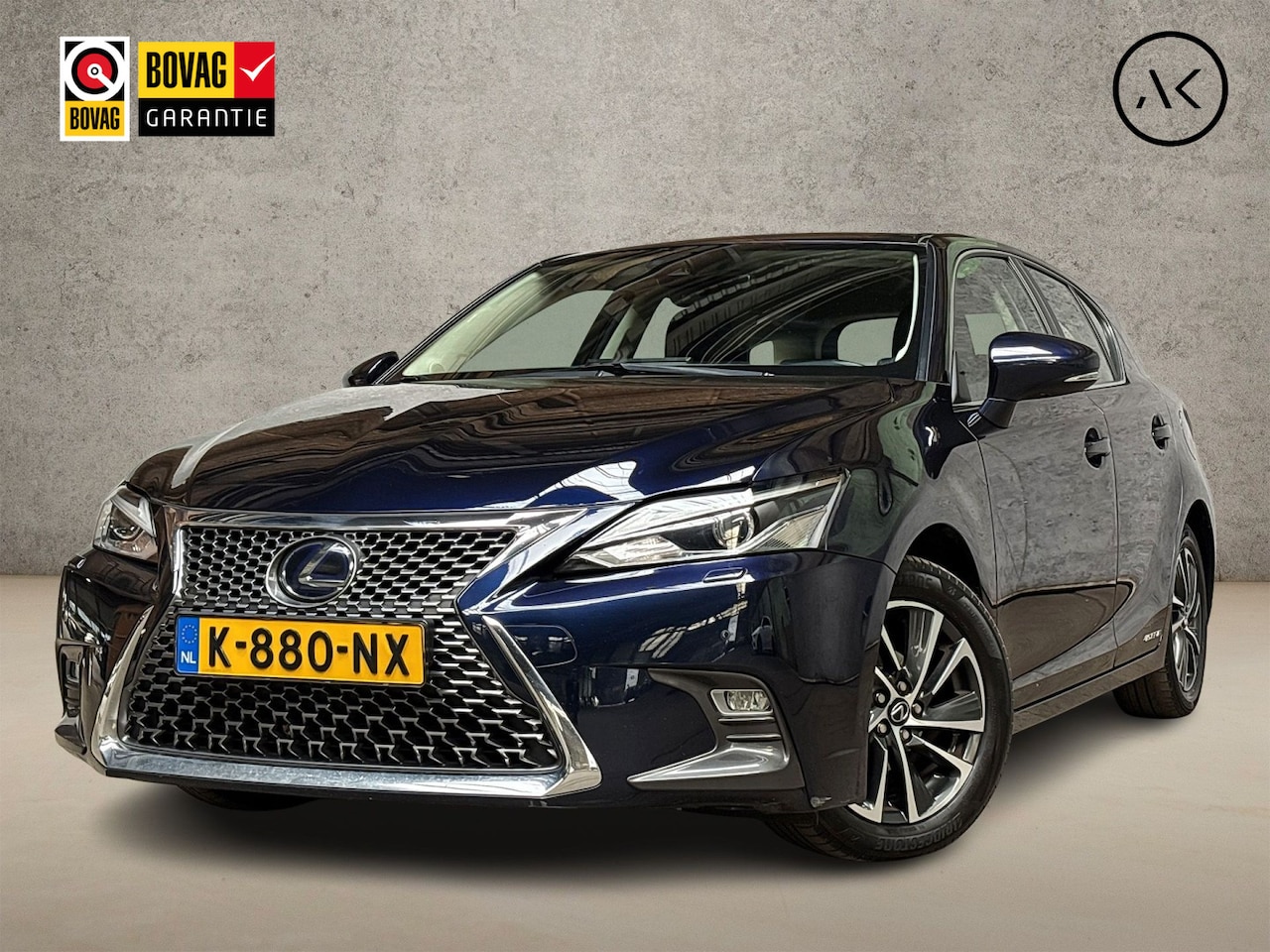 Lexus CT 200h - Sport Automaat (GROOT NAVI, CAMERA, ALCANTARA, ADAPTIVE CRUISE, SPORTSTOELEN, LANE ASSIST, - AutoWereld.nl