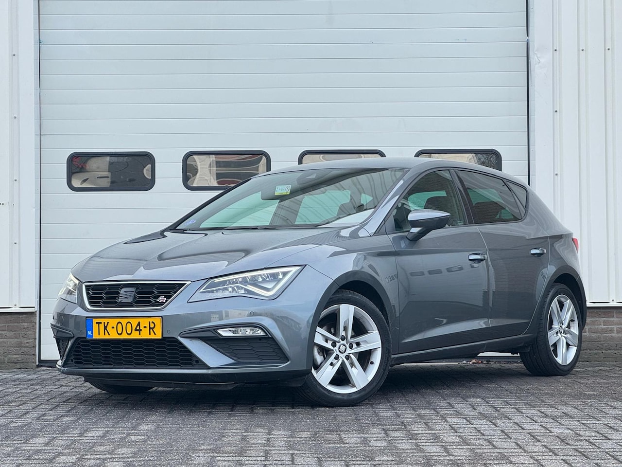SEAT Leon - 1.4 TSI FR | Trekhaak | Apple Carplay | - AutoWereld.nl