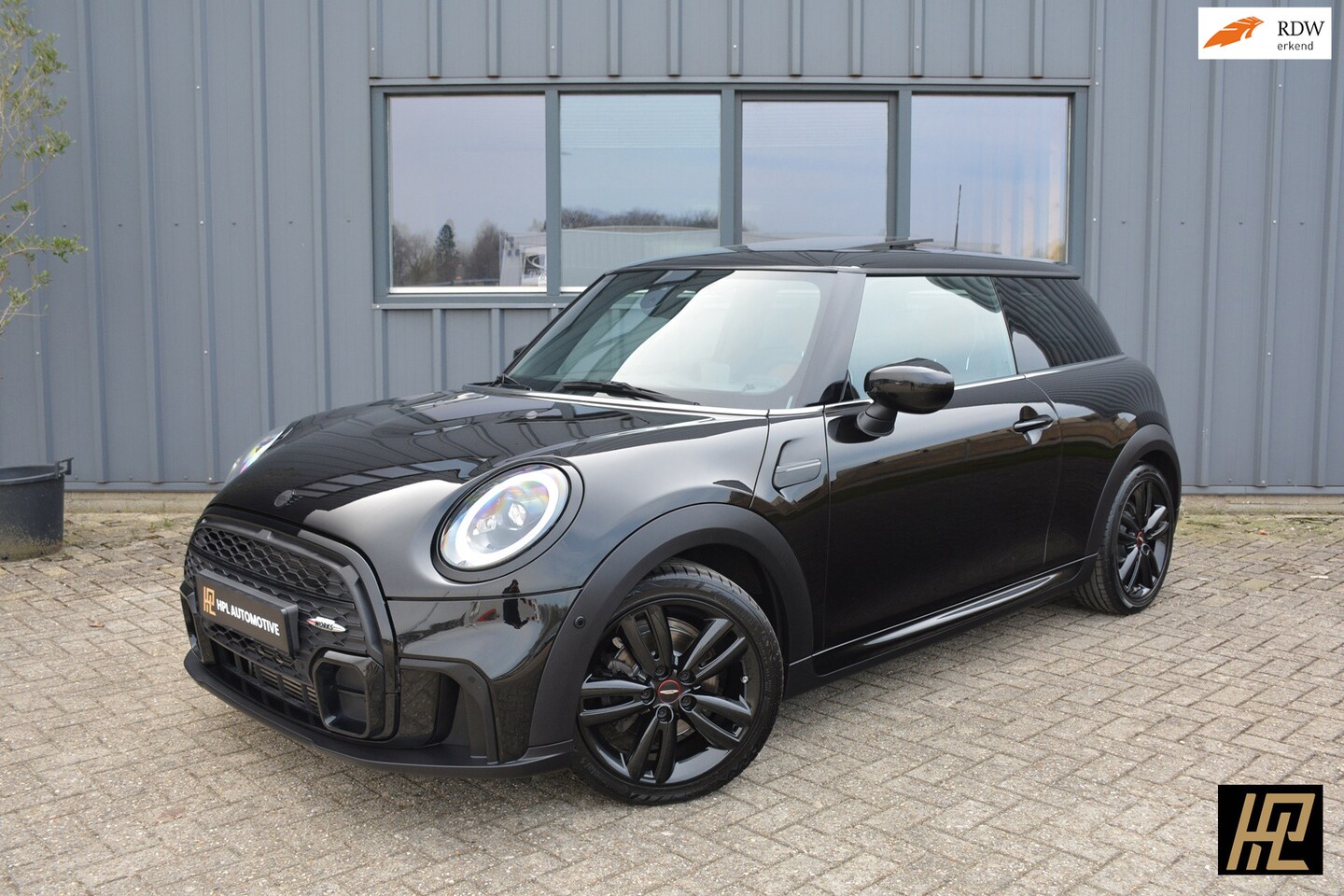 MINI Cooper - Mini 1.5 136pk Aut. John Cooper Works * Cognac leer * Pano * HeadUp * Carplay * Camera * U - AutoWereld.nl
