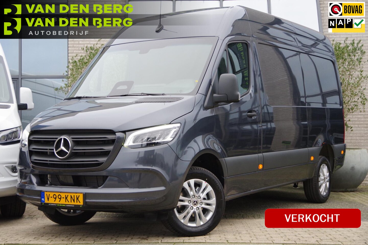 Mercedes-Benz Sprinter - 317 1.9 CDI L2 Pro FACELIFT, AUT. LED, 3.5T TREKHAAK, CAMERA, CRUISE, CLIMA, PDC RONDOM, - AutoWereld.nl