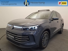 Volkswagen Tiguan - 1.5 eHybrid 204pk DSG/AUT Elegance Wegklapbare trekhaak, Panoramadak, 360 camera