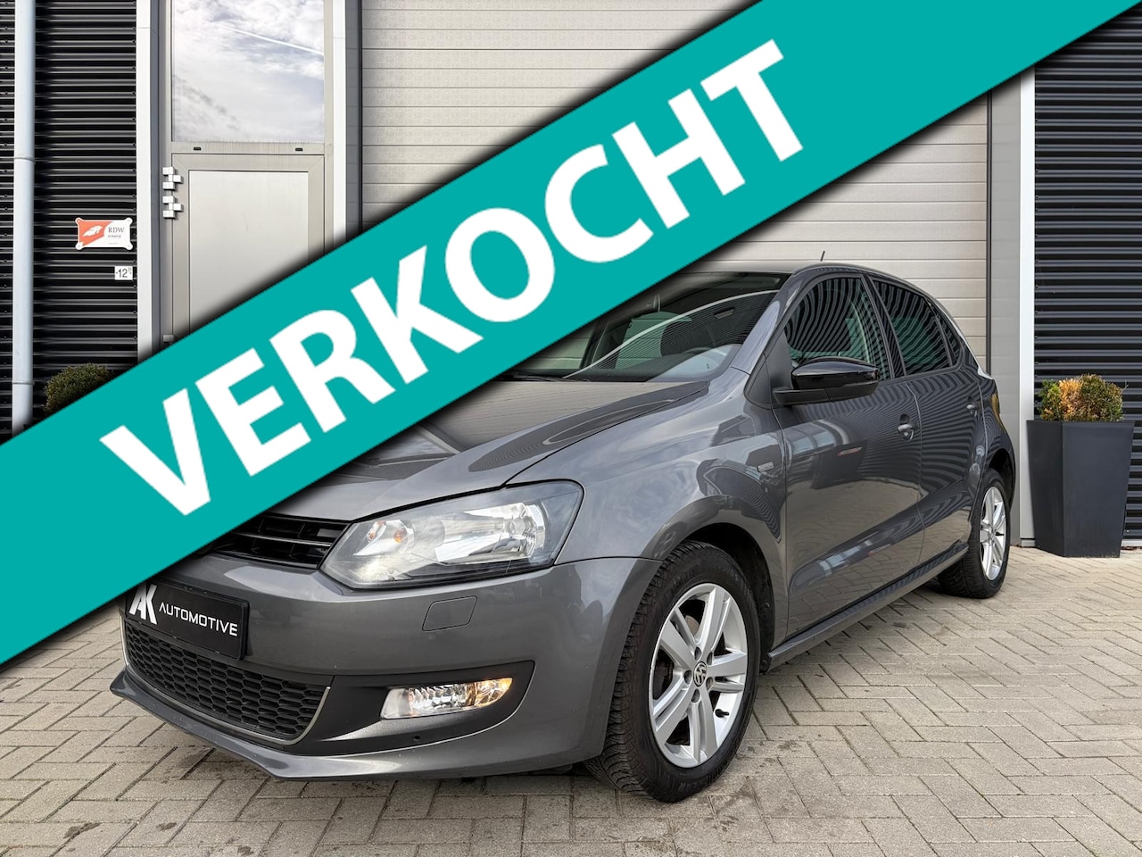 Volkswagen Polo - 1.2-12V Highline/Match/PDC/Cruise ctrl/Lichtmetaal/Full option - AutoWereld.nl