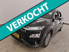 Hyundai Kona Electric - 64 kWh EV 204pk Comfort Smart | SOH 100% | Trekhaak voor fietsendrager | Apple CarPlay / A