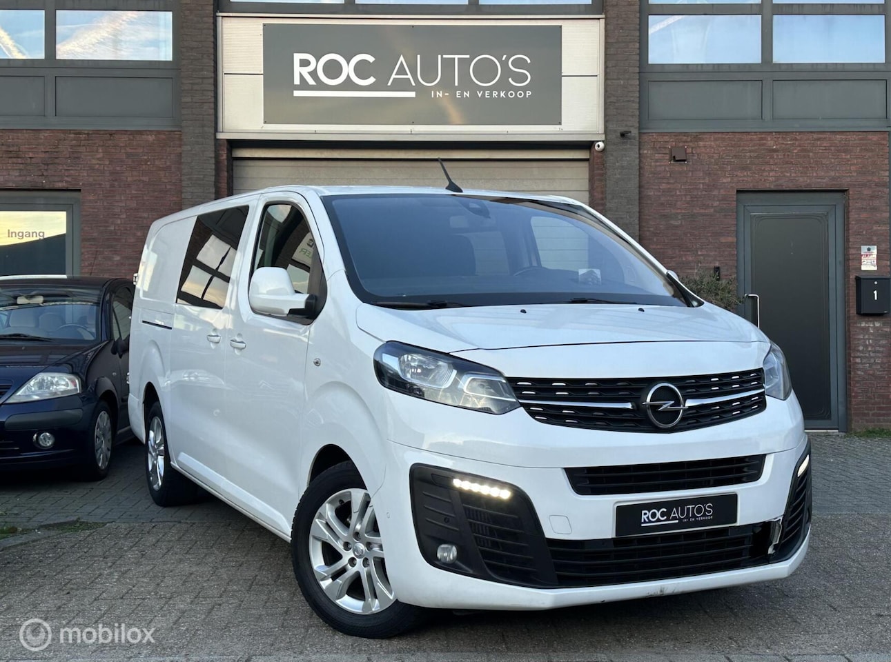 Opel Vivaro - bestel 2.0 CDTI L3H1 DC Innovation | Camera - AutoWereld.nl