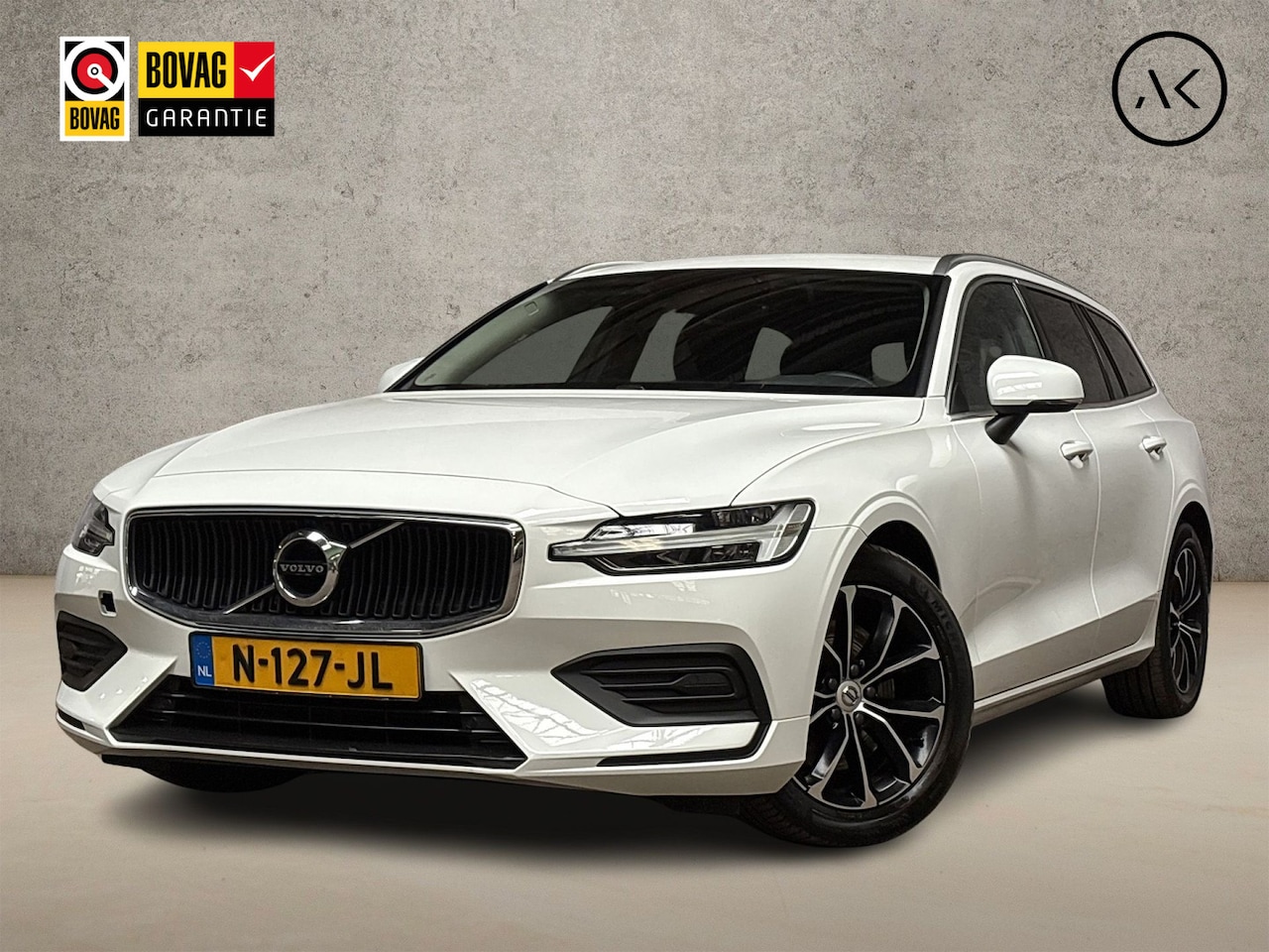 Volvo V60 - 2.0 B3 Sport Automaat 163Pk (APPLE CARPLAY, GROOT NAVI, SPORTSTOELEN, ADAPTIVE CRUISE, LM - AutoWereld.nl