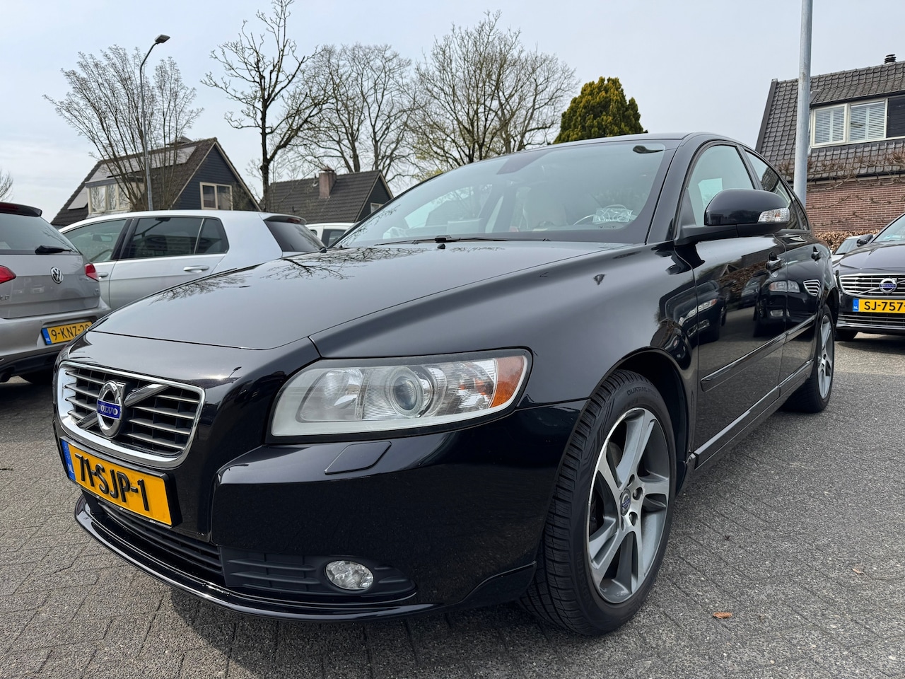Volvo S40 - 2.0 Limited Edition 2.0 Limited Edition 146pk,Clima,Cruise,Leder,Navi,Nap - AutoWereld.nl