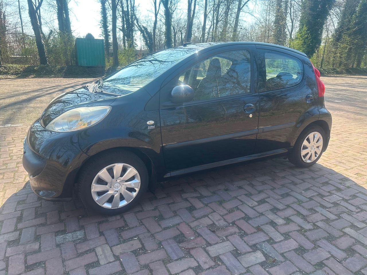 Peugeot 107 - 1.0-12V XS AUTOMAAT AIRCO NW APK - AutoWereld.nl