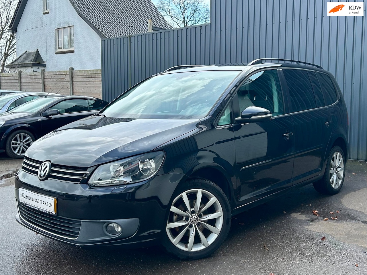 Volkswagen Touran - 1.4 TSI Highline DSG AUTOMAAT - AutoWereld.nl