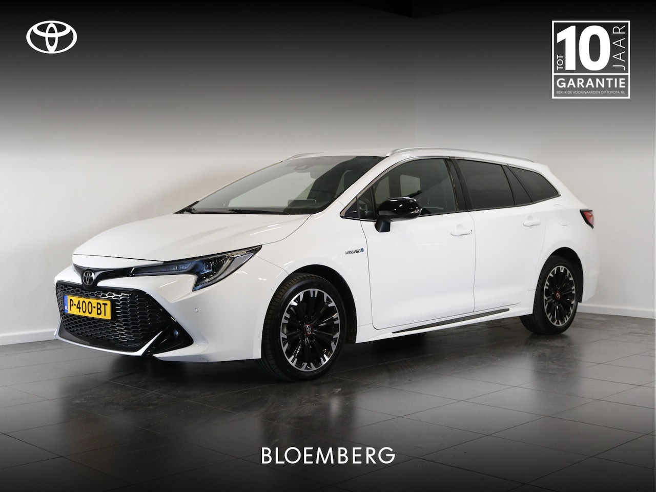 Toyota Corolla Touring Sports - 2.0 Hybrid GR-Sport | Trekhaak | Parkeersensoren voor/achter | Stoelverwarming | Sportstoe - AutoWereld.nl
