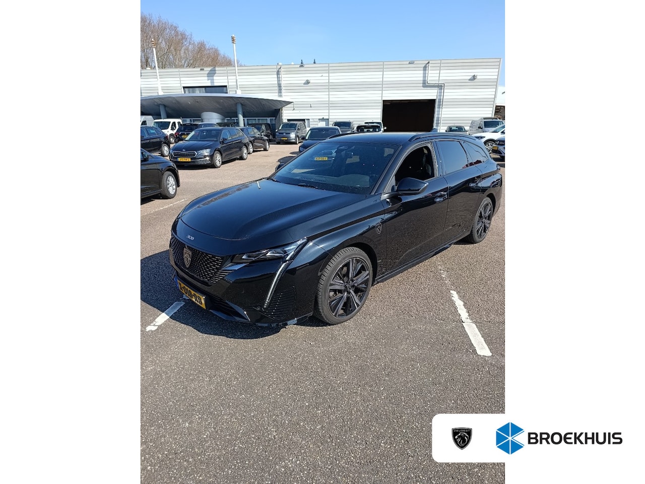 Peugeot 308 SW - 1.2 GT | 18" lichtmetalen velgen 'PORTLAND' | Alcantara/kunstleder MAILLE Mistral met groe - AutoWereld.nl