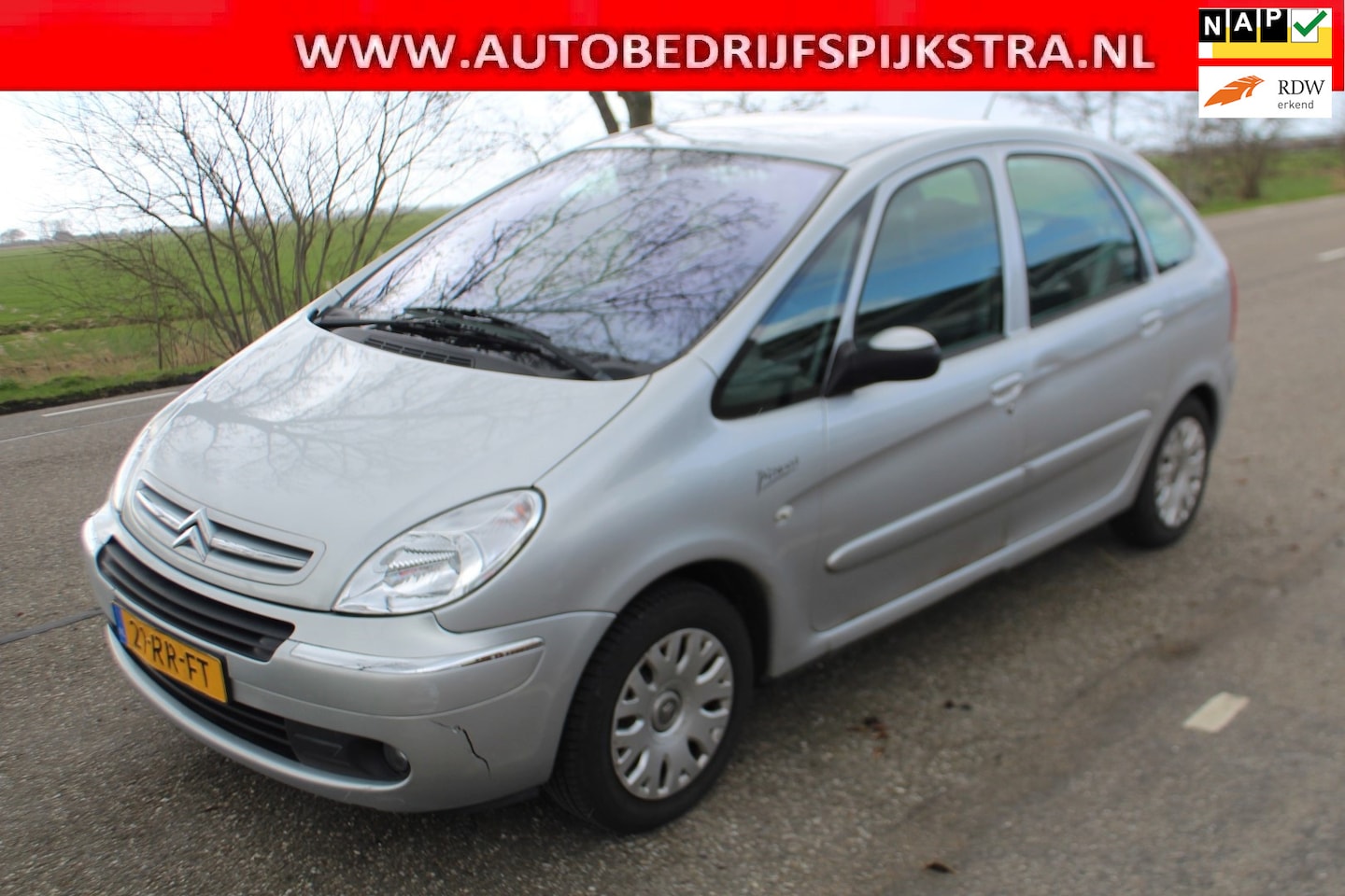 Citroën Xsara Picasso - 2.0i-16V Attraction // AUTOMAAT // - AutoWereld.nl