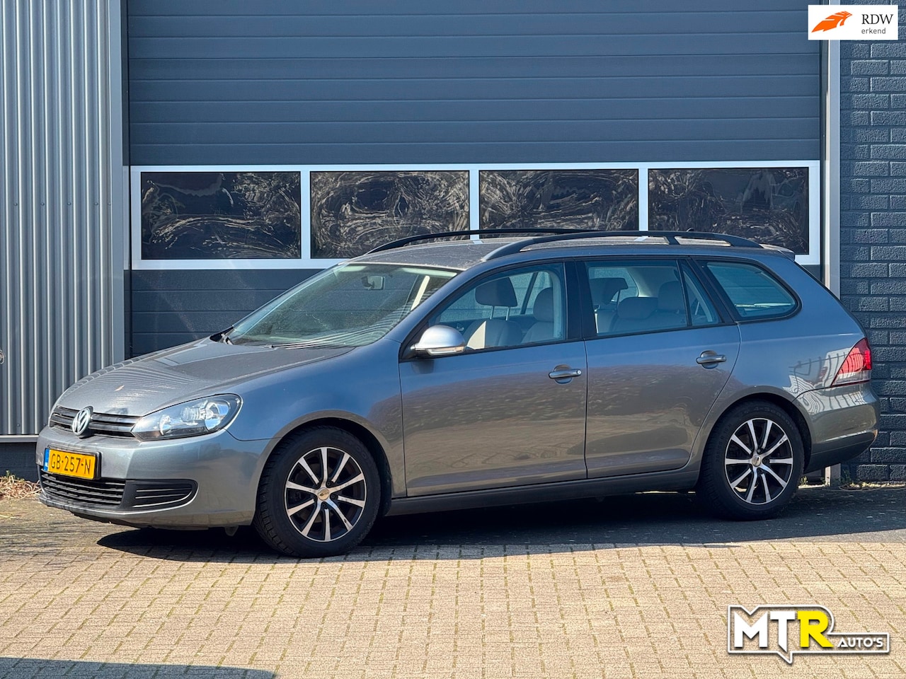 Volkswagen Golf Variant - 1.6 TDI Trendline APK|CLIMA|NAVI - AutoWereld.nl