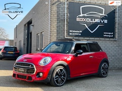MINI Cooper S - 2.0 JCW Pakket Pano Kuipstoelen