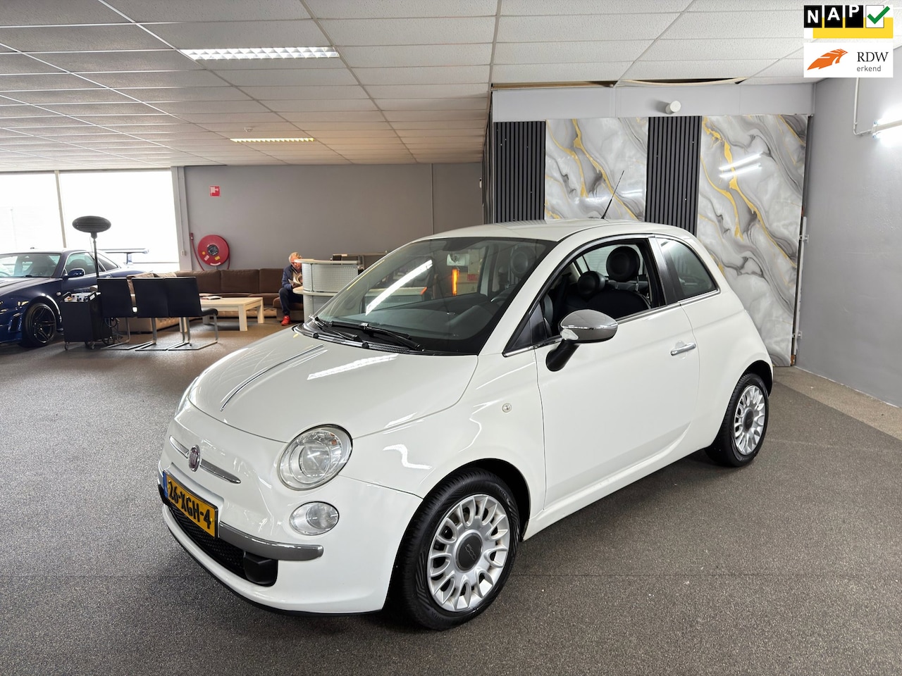 Fiat 500 - 1.2 Pop Apk Nieuw,Automaat,Airco,N.A.P,Lm velgen,N.A.P,2 sleutels+boekjes,Zeer Nette staat - AutoWereld.nl