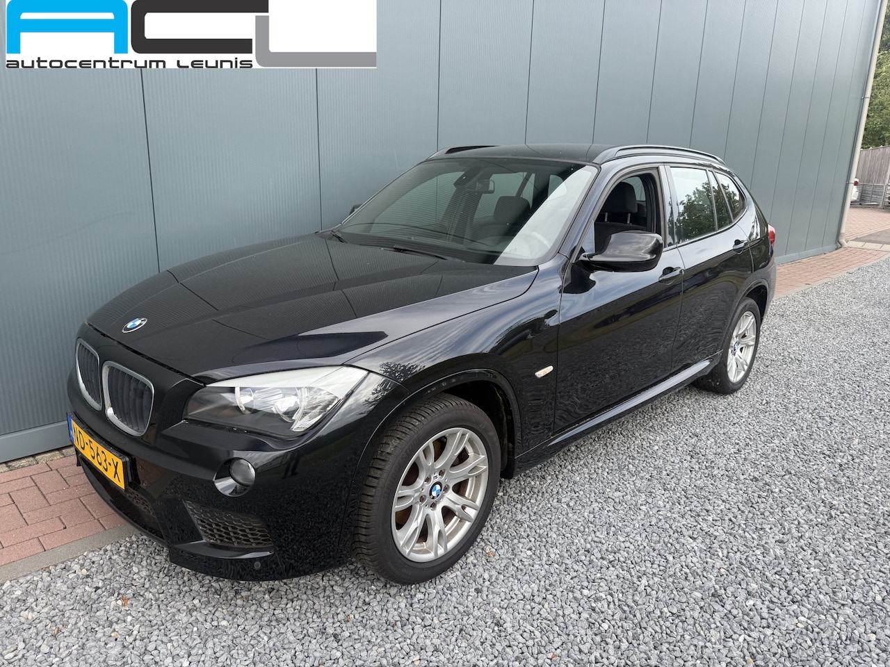 BMW X1 - S-Drive18i 2.0 150pk Executive M-Sportpakket - AutoWereld.nl
