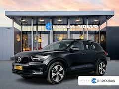 Volvo XC40 - Recharge P8 AWD R-Design | 19" | Trekhaak | Panoramadak | 360 Camera | Harman Kardon | Get