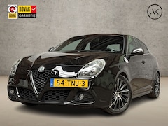 Alfa Romeo Giulietta - 1.7 TBi Quadrifoglio Verde 235Pk (NAVIGATIE, CLIMATE, LEDEREN SPORTSTOELEN, GETINT GLAS, C