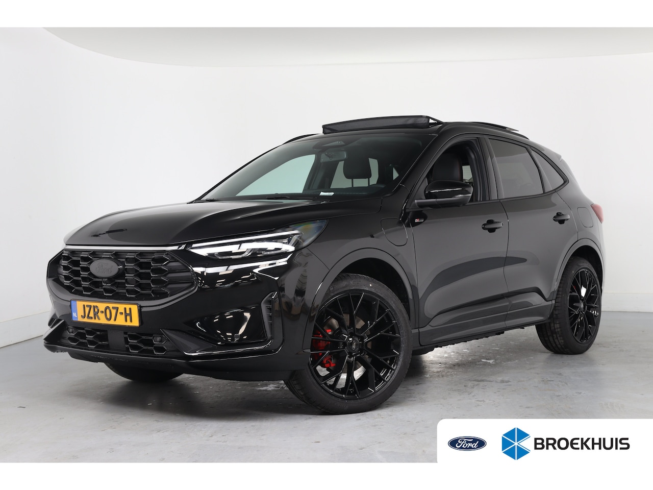 Ford Kuga - 2.5 PHEV ST-Line X | Trekhaak Elektrisch Wegklapbaar | Elektrisch Panoramadak | Winter Pac - AutoWereld.nl